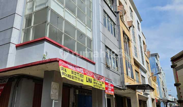 Dijual Cepat Ruko Hook Di Mutiara Taman Palem