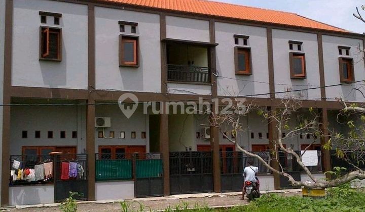 2-Storey Boarding House in Industrial Area, Always Fully Occupied 1
