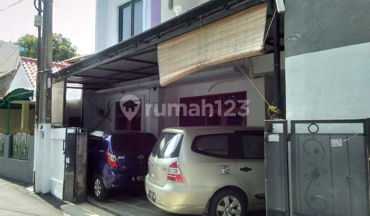Dijual Rumah 2 Lantai siap huni sudah full furnish di Kalisari, Pasar Rebo – Jakarta Timur Dijual Rumah 2 Lantai siap huni sudah full furnish di Kalisari, Pasar Rebo – Jakarta Timur