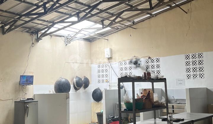 Dijual Bangunan Dapur Produksi Usaha Catering Siap Operasional - Lengkap & Legal Sangat Cocok untuk Investor, Pengusaha Kuliner, atau Pengembangan Brand Catering Skala Besar. 2