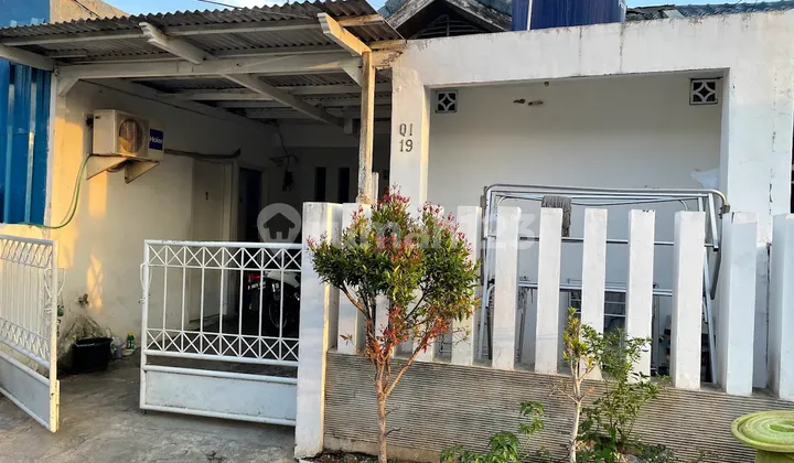 Rumah Kost Aktif + Pasif Income ±10 Juta/Bulan! Fully Furnished , Sangat Strategis Harapan Indah, Bekasi - Kawasan Mandiri Premium, Cocok untuk Investor Pemula Maupun Berpengalaman. Rumah Kost Aktif + Pasif Income ±10 Juta/Bulan! Fully Furnished , Sangat Strategis Harapan Indah, Bekasi - Kawasan Mandiri Premium, Cocok untuk Investor Pemula Maupun Berpengalaman.