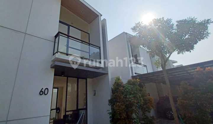 Disewakan rumah nyaman, lokasi super strategis dekat tol & fasilitas publik! Disewakan rumah nyaman, lokasi super strategis dekat tol & fasilitas publik!