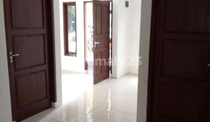 Rumah Dijual Cepat di Jatisari, Jatiasih, Bekasi. Hunian Kokoh, Siap Huni, Lokasi Nyaman & Lingkungan Berkembang! 2