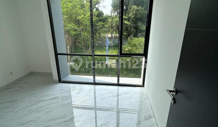 HOUSE READY TO OCCUPY! Strategic Location - Suitable for young families and investment in Sawangan, Depok 2