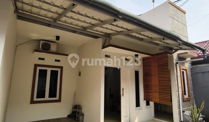 Rumah Cluster Eksklusif Semi Furnished Pamulang - Tangerang Selatan, Dekat Tol Pamulang 1