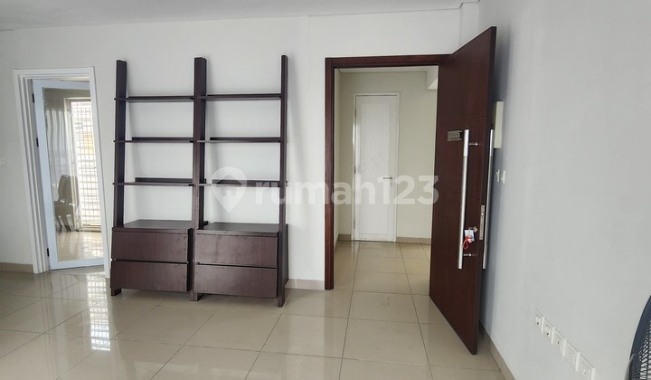 For Sale: Primrose Condovilla Apartment Unit - Summarecon Bekasi, 4 Bedrooms Fully Furnished Ready to Occupy For Sale: Primrose Condovilla Apartment Unit - Summarecon Bekasi, 4 Bedrooms Fully Furnished Ready to Occupy