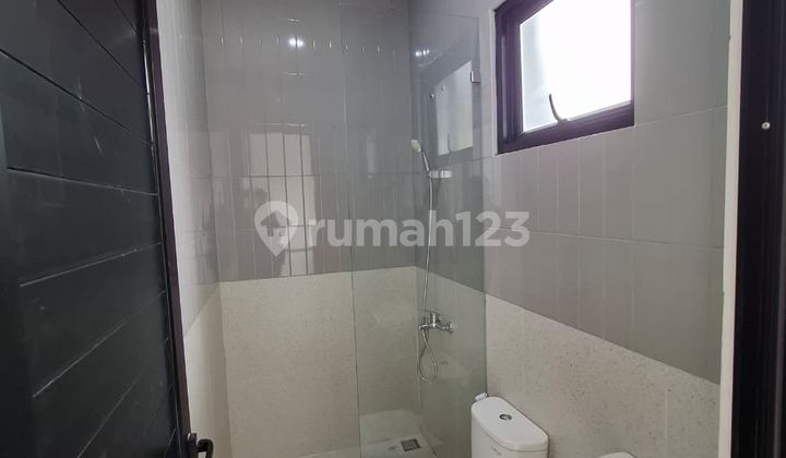 RUMAH BARU BAGUS SIAP HUNI LANGSUNG SHM LOKASI STRATEGIS 2