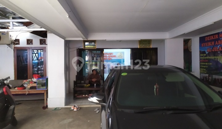 For Sale: Residential House, 10 Rooms for Boarding House & 1 Rental Unit in Bambu Apus, Cipayung - East Jakarta, suitable for living while earning passive income every month! 2