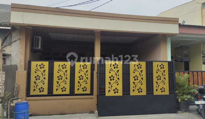 For Sale - 2-Story House with Large Land, Permata Tangerang Housing, Easy Transportation Access