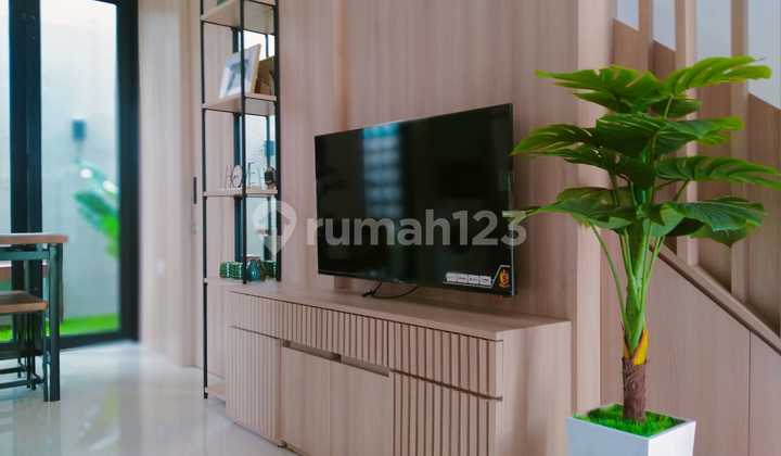 Rumah Modern Tropis Minimalis 2 Lantai 10 Menit ke Tol Jorr Exit Jatiwarna 2