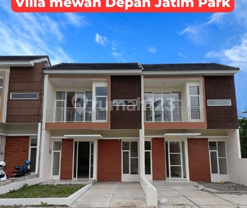 Dijual Villa Mewah Depan Jatim Park Batu Siap Huni