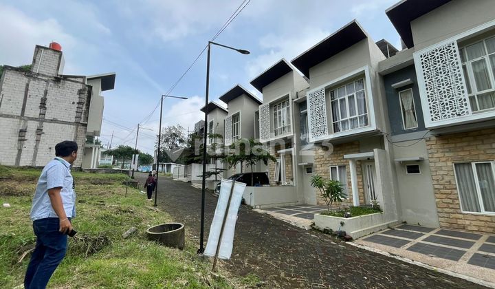 Batu Villa 7 Tourism Area Easy Access Guaranteed Passive Income