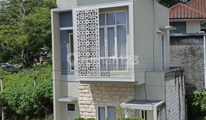 Villa 7 Raya Akses Mudah Area Wisata Batu Garansi Passive Income