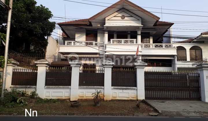Rumah Mewah dan Megah di Lokasi Elite Pondok Indah, Jaksel