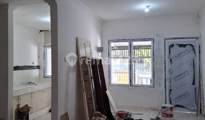 Newly Renovated House in Bintaro Sector 2 Housing Complex