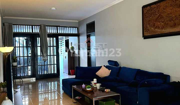 Rumah 2 Lantai Siap Huni Lokasi Strategis Dalam Perumahan Bintaro Sektor 2 2