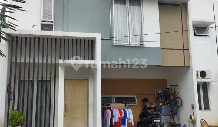 Rumah Murah dan Siap Huni di dalam Townhouse Kawasan Ciputat