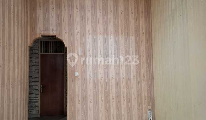 Rumah Rapi Kondisi Bagus di Bintaro Sektor 2 2