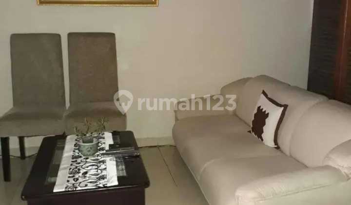 Simple Ready-to-Live House in Ciputat - Bintaro Area Simple Ready-to-Live House in Ciputat - Bintaro Area