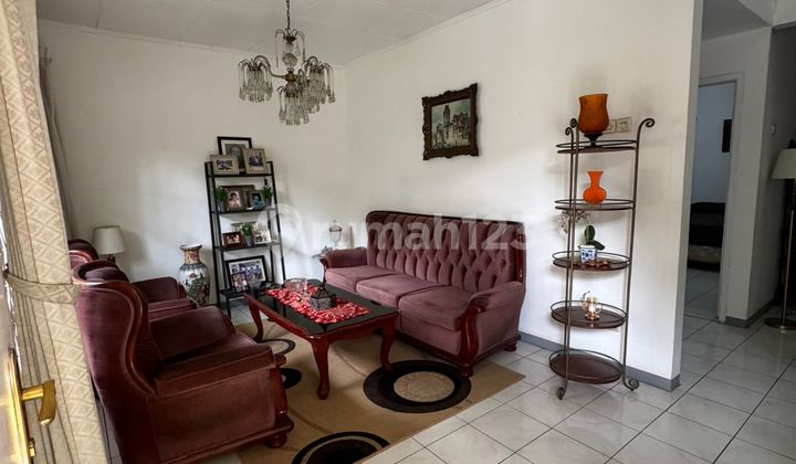 Rumah Bagus dan Siap Huni dalam Perumahan Bintaro Sektor 2 2