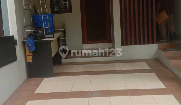 Rumah Sewa 2 Lantai Siap Huni di Cluster Sektor 9 2