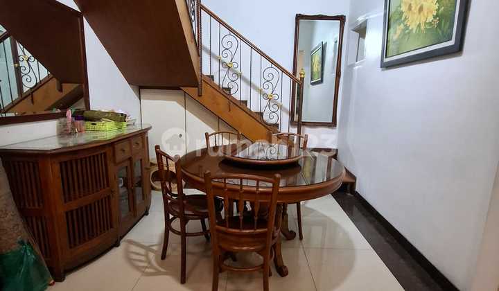 Rumah Sewa Bagus, Murah dan Siap Huni di Bintaro Sektor 2 2