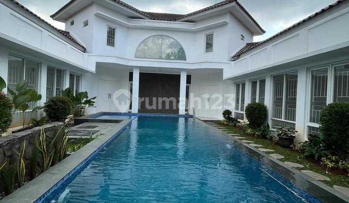 A House Suitable for an Office or Residence within Bintaro Sector 3 Complex A House Suitable for an Office or Residence within Bintaro Sector 3 Complex