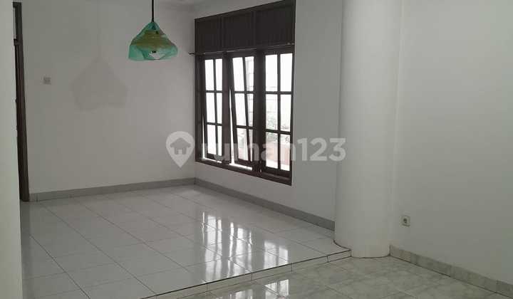Neat and Well-Maintained House in Bintaro Sector 2 Housing Complex 2