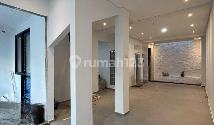 Rumah 2 Lantai Minimalis Baru Renovasi di Bintaro Sektor 2 2