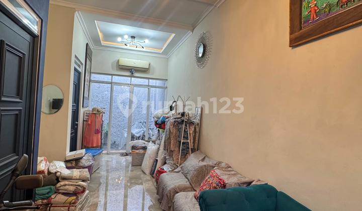 Rumah Mungil Minimalis Dalam Cluster Siap Huni di Bintaro Sektor 3A 2