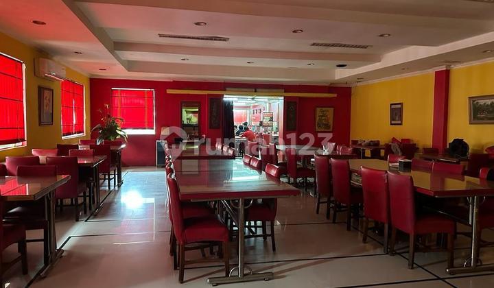 For Sale Fast Land and Restaurant Building in Strategic Location of Cinere Raya Area 2