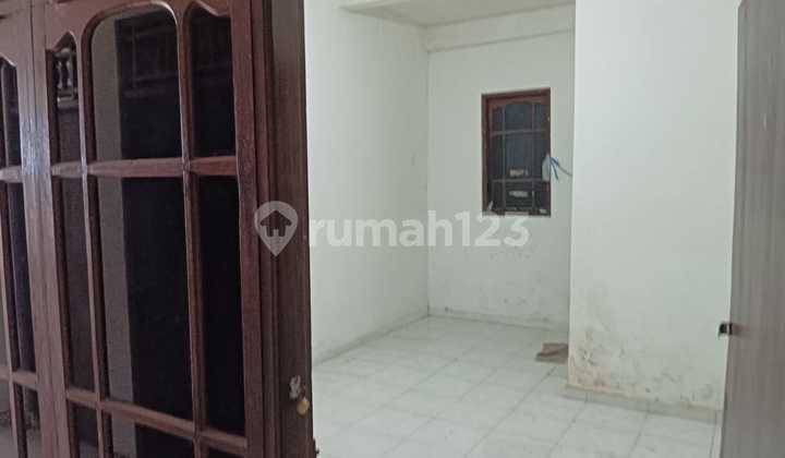 2-Story Boarding House Near Unud Campus in Jimbaran