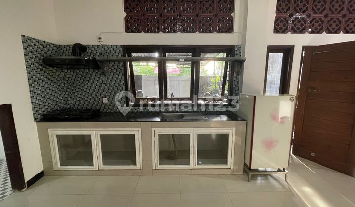 Ready-to-Occupy House in Sanur 2