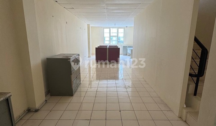 DISEWAKAN – Ruko Strategis BSD, Lokasi Premium