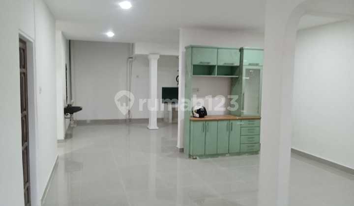 House in the Bojong Indah housing estate, Rawabuaya, West Jakarta.