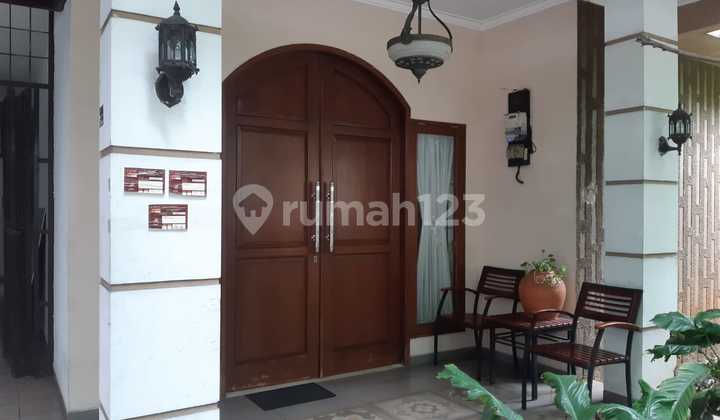 Nice House East Tebet, Near Tebet Eco Park and St. Cawang South Jakarta, Freehold Certificate, Unfurnished 2