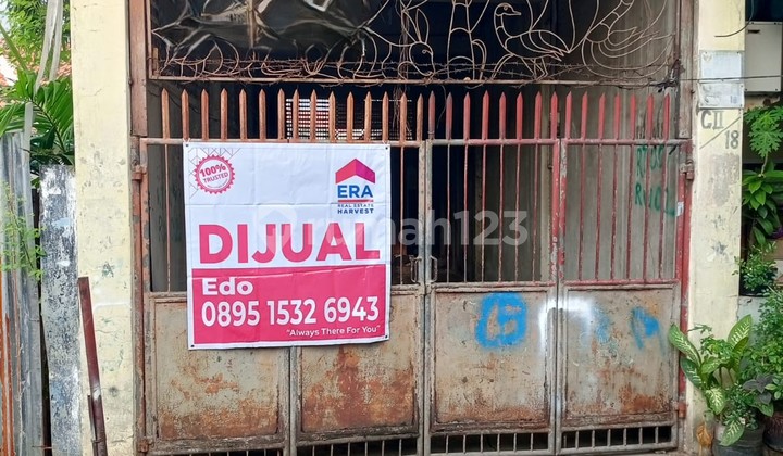 For Sale/Rent Rumah Hitung Tanah Daerah Slipi Palmerah Belakang Wisma 77 Cocok untuk Usaha Kos, Tempat Makan, Laundry, Dll For Sale/Rent Rumah Hitung Tanah Daerah Slipi Palmerah Belakang Wisma 77 Cocok untuk Usaha Kos, Tempat Makan, Laundry, Dll