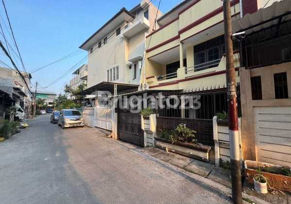 Rumah Asri Lokasi Startegis 2