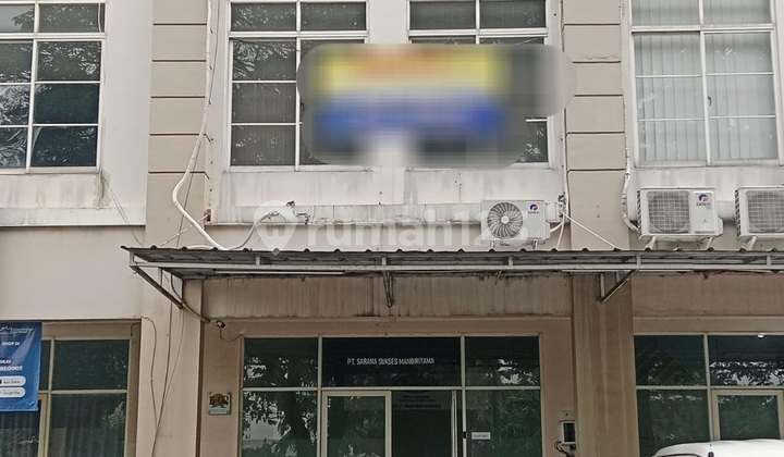 Ruko Komersial Siap Pakai