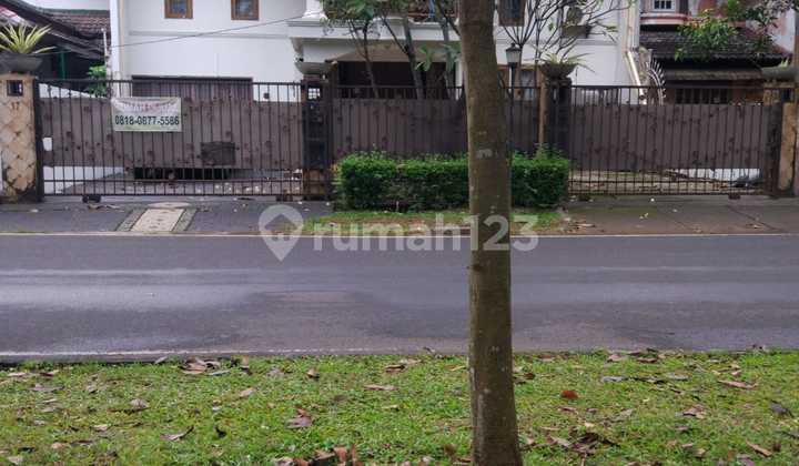 Rumah Tingkat Dua Jalan Utama Rumah Tingkat Dua Jalan Utama