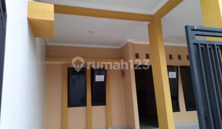 Rumah Dua Lantai Pondok Tirta Mandala SHM 2