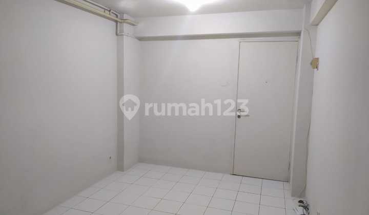 Cheap Sale of Unfurnished Studio Apartments in Kalibata City Borneo