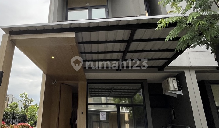 Di Sewakan Rumah Furnished Premium di Bsd City