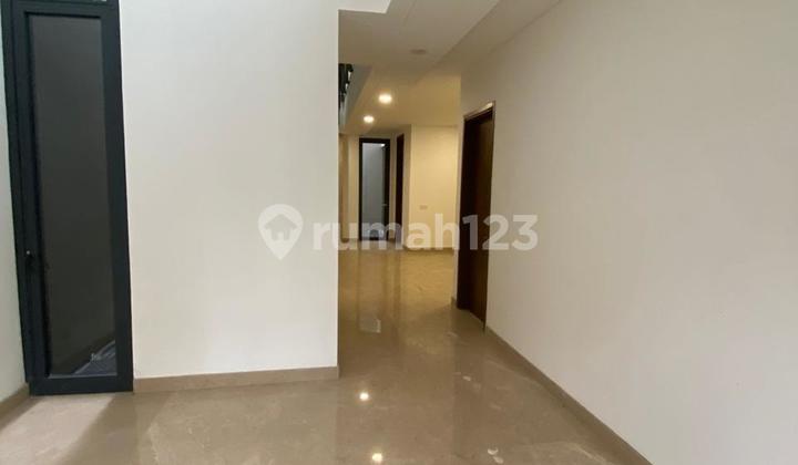Di Sewakan Rumah Mewah Di Bsd City Dekat Pusat Bisnis  2