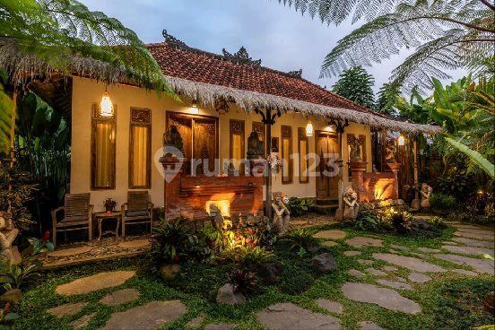 Ready-to-Occupy Villa Located in the Ubud Tourism Area Ready-to-Occupy Villa Located in the Ubud Tourism Area