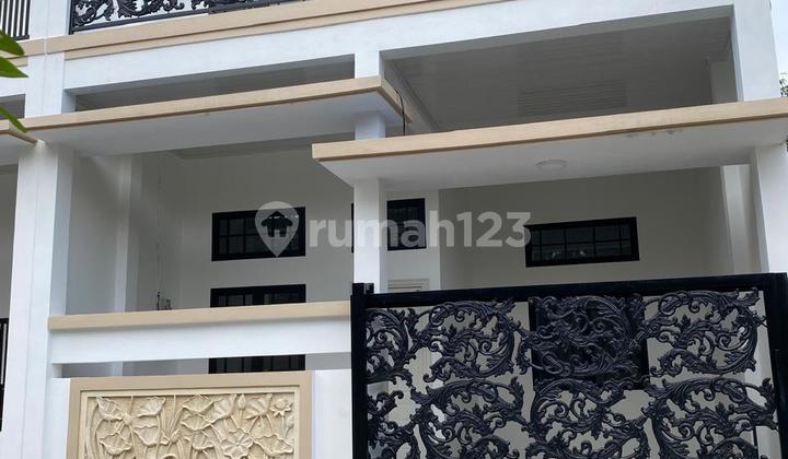 Jual Rumah Baru 2 Lantai Harapan Indah Bekasi Kota