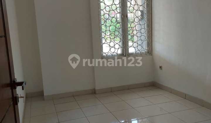 Jual Rumah Siap Huni 1.5 Lantai Semi Furnished Citra Gran Cibubur