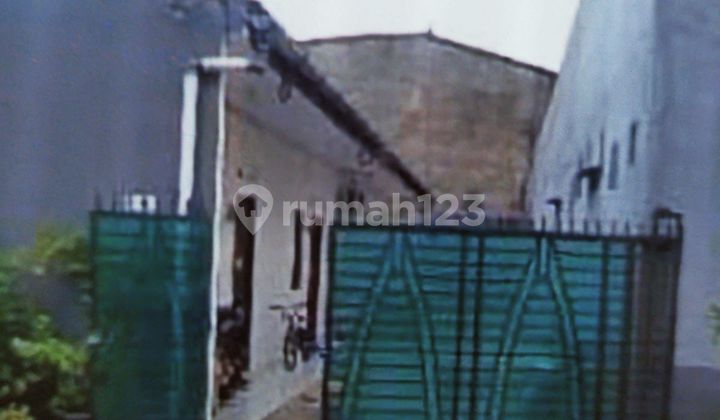 Dijualkontrakan 4 Pintu Dekat Stasiun LRT Harjamukti Dijualkontrakan 4 Pintu Dekat Stasiun LRT Harjamukti