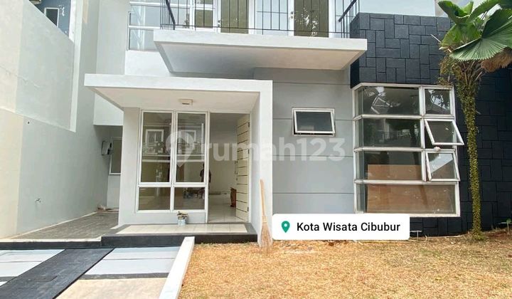 Free Fall Price!! Only This Month! Newly Renovated House Inside the Cluster 1