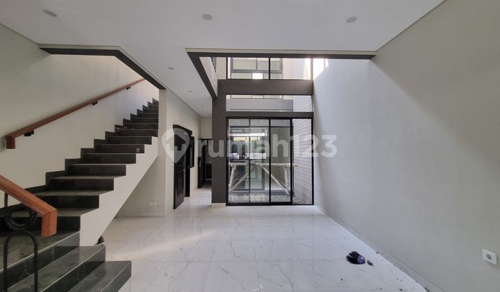 Rumah Baru Hoek Sektor7 Gading Serpong Rumah Shm